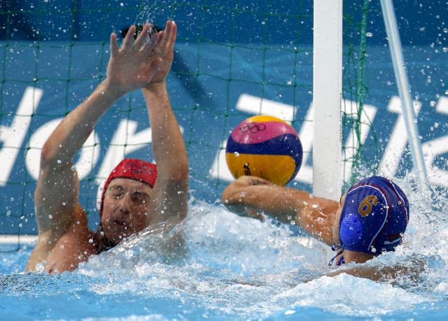 Η Σερβία «έπνιξε» τη Ρουμανία, άργησαν αλλά ξύπνησαν Ουγγαρία και Ιταλία